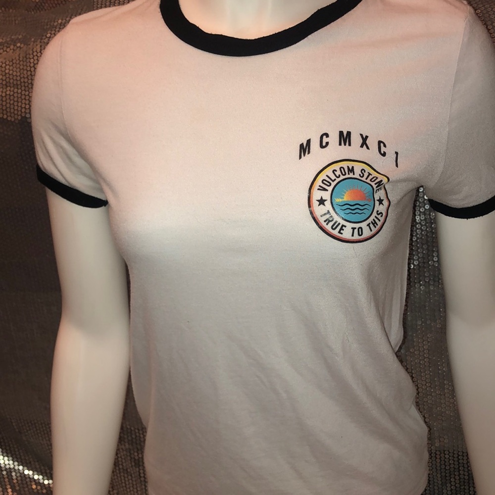Volcom graphic tee